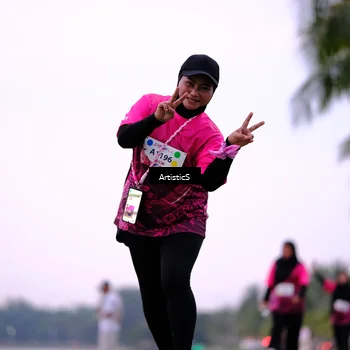 Runner Photo 8449396