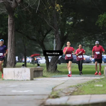 Runner Photo 8449407