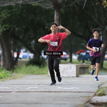 Runner Photo 8449497