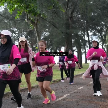 Runner Photo 8449513