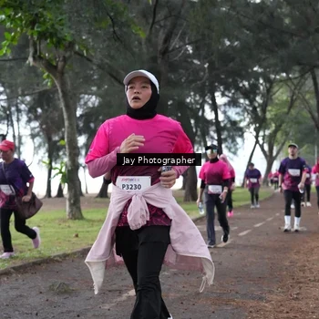 Runner Photo 8449515