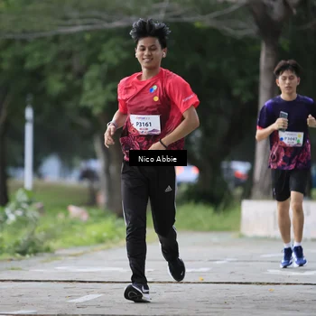 Runner Photo 8449520