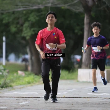 Runner Photo 8449523