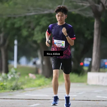 Runner Photo 8449543
