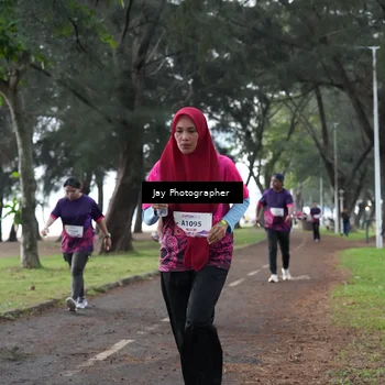 Runner Photo 8449605