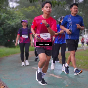 Runner Photo 8449649
