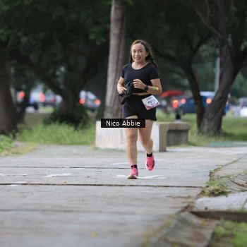 Runner Photo 8449661