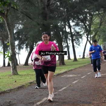 Runner Photo 8449667