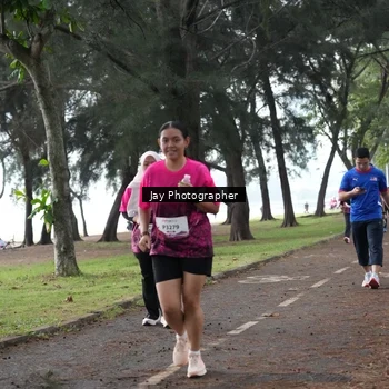 Runner Photo 8449676