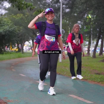 Runner Photo 8449684