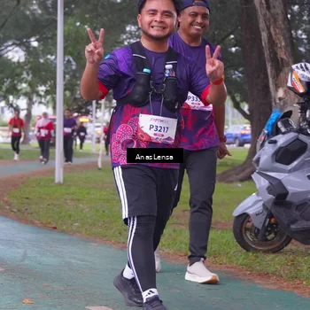 Runner Photo 8449726