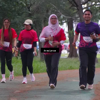 Runner Photo 8449875