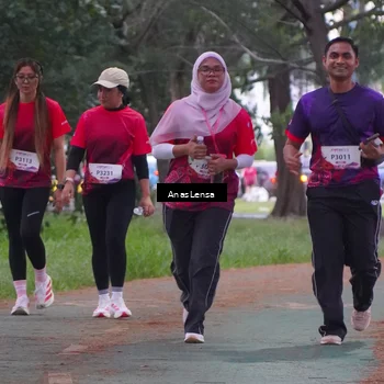 Runner Photo 8449885