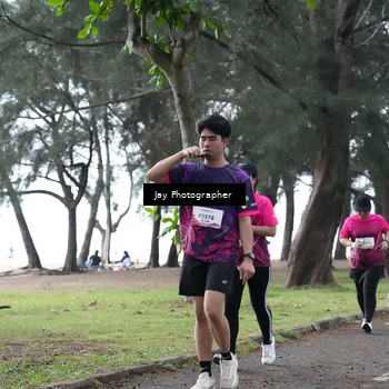 Runner Photo 8449902
