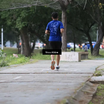 Runner Photo 8449905