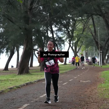 Runner Photo 8449911