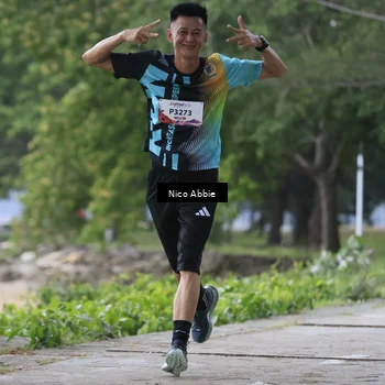 Runner Photo 8449939