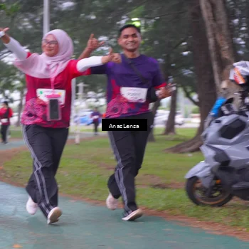 Runner Photo 8449941