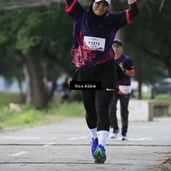 Runner Photo 8450001