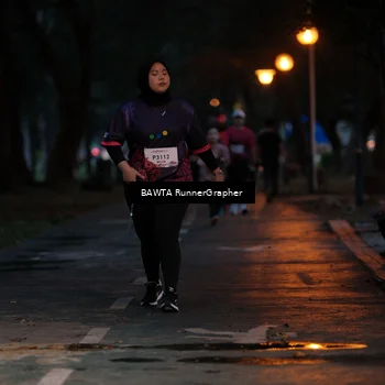 Runner Photo 8450002