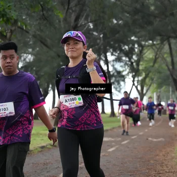 Runner Photo 8450006