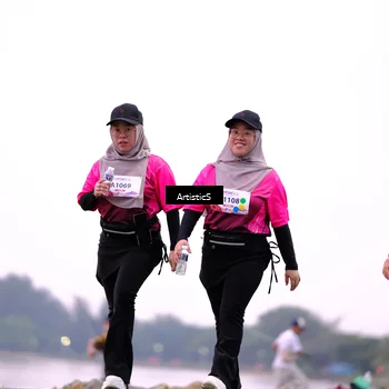 Runner Photo 8450042