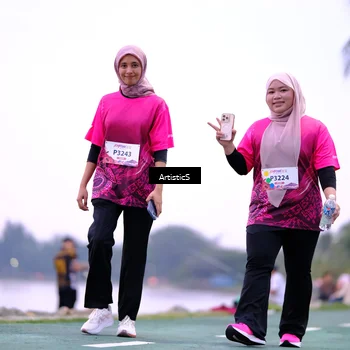 Runner Photo 8450061