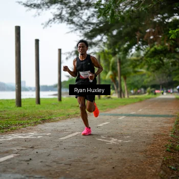 Runner Photo 8450069
