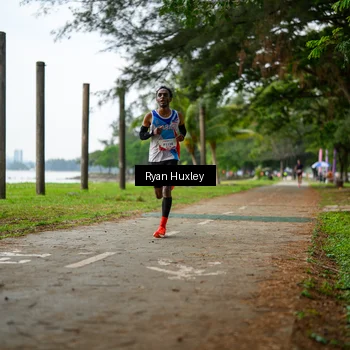 Runner Photo 8450076
