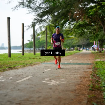 Runner Photo 8450081
