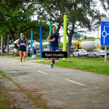 Runner Photo 8450113