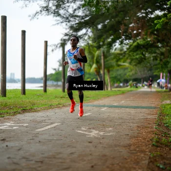 Runner Photo 8450122