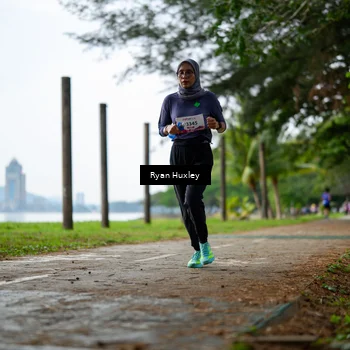 Runner Photo 8450206