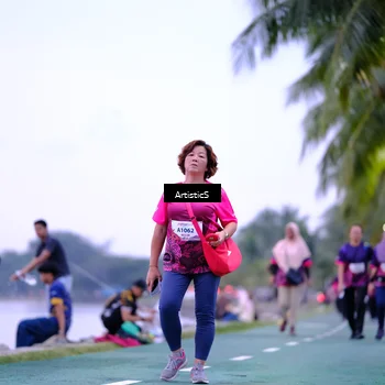 Runner Photo 8450240