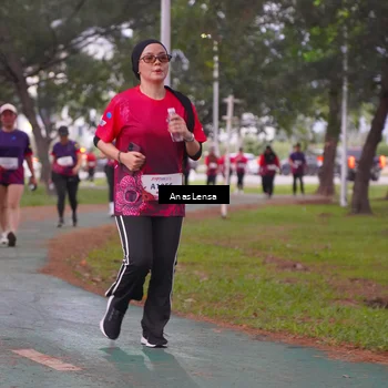 Runner Photo 8450259