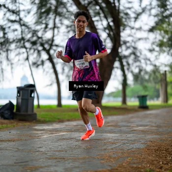 Runner Photo 8450276