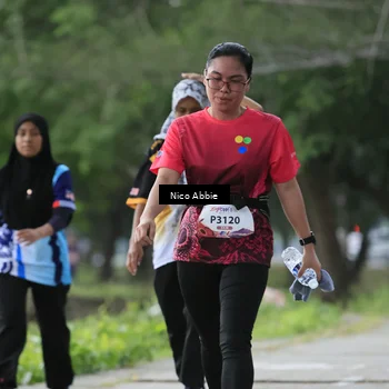 Runner Photo 8450301