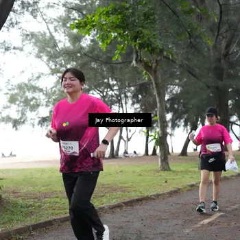 Runner Photo 8450476
