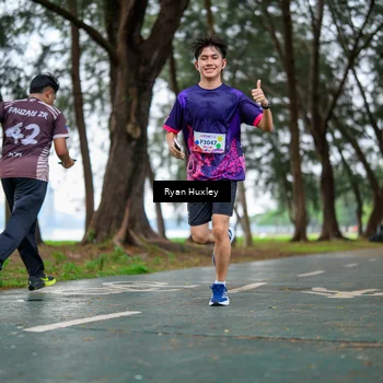 Runner Photo 8450525