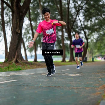Runner Photo 8450534