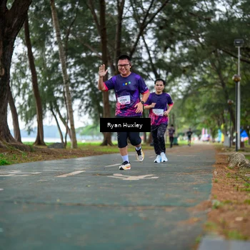 Runner Photo 8450541