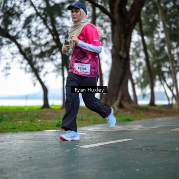 Runner Photo 8450699