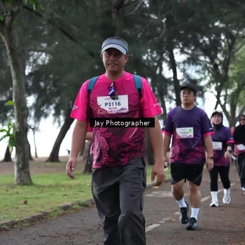 Runner Photo 8450704