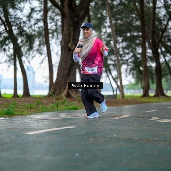 Runner Photo 8450709