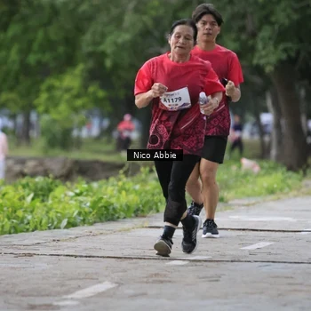 Runner Photo 8450724