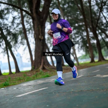 Runner Photo 8450726