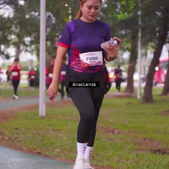 Runner Photo 8450739