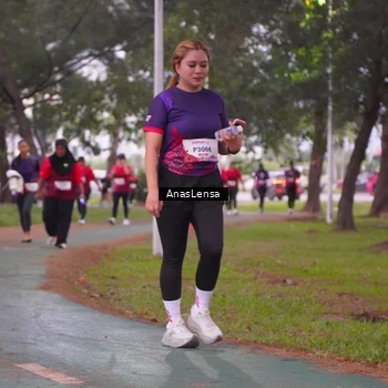Runner Photo 8450743