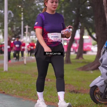 Runner Photo 8450747