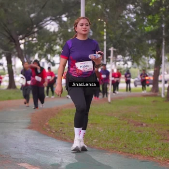 Runner Photo 8450754
